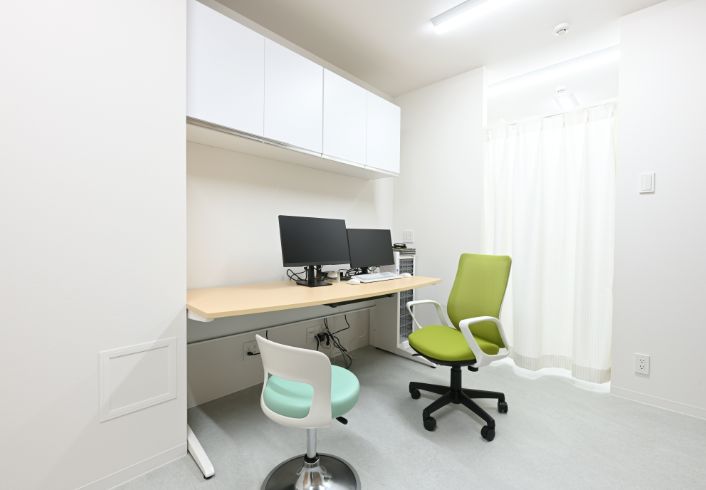 診察室3