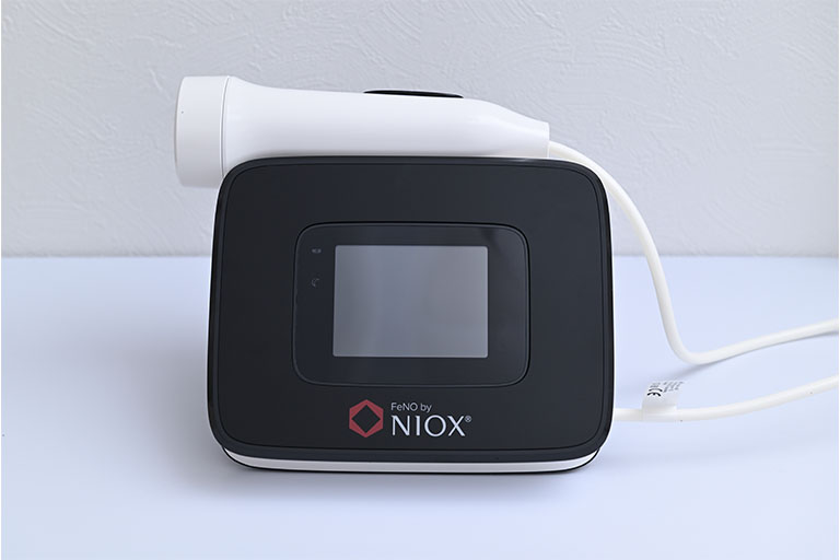 呼気一酸化窒素濃度（FeNO）測定装置